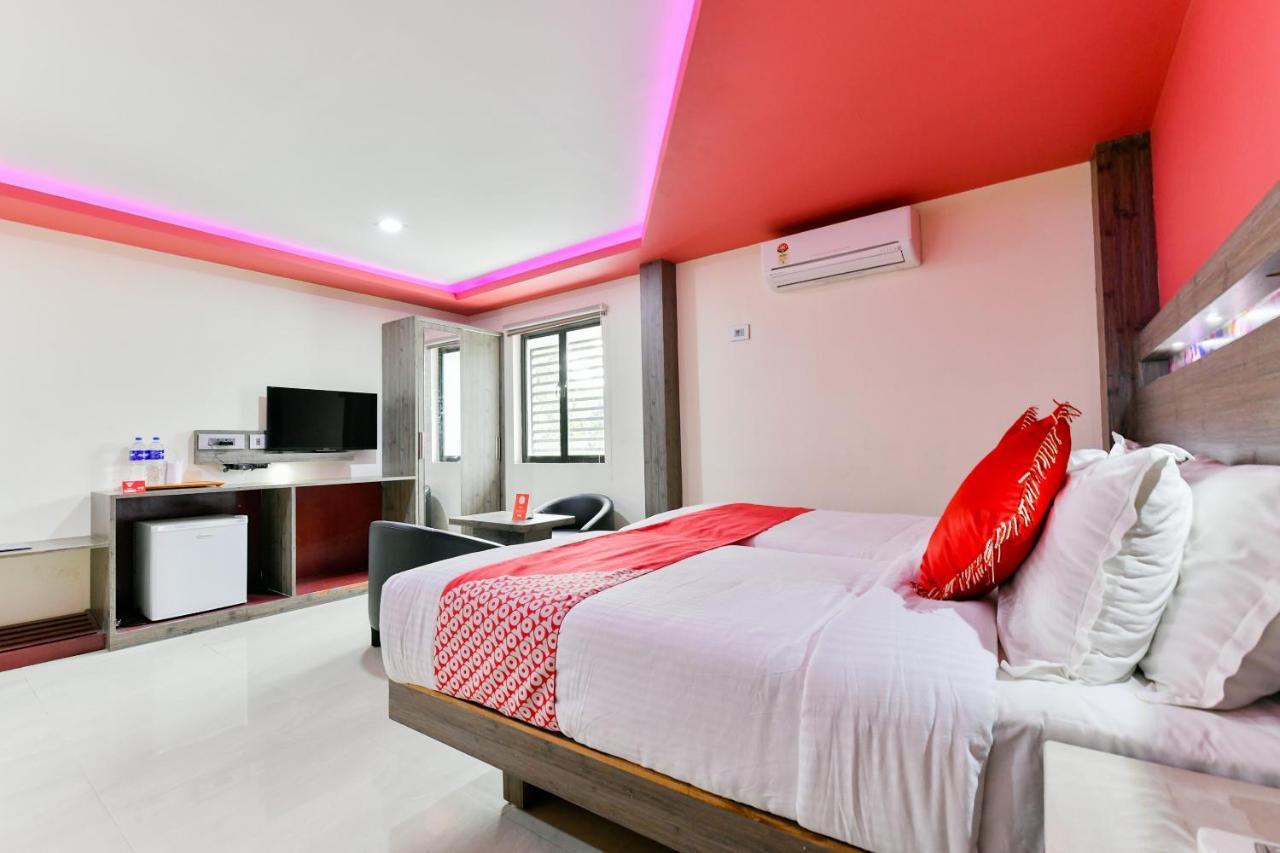 Oyo 1889 Hotel Aj Park Alappuzha Esterno foto