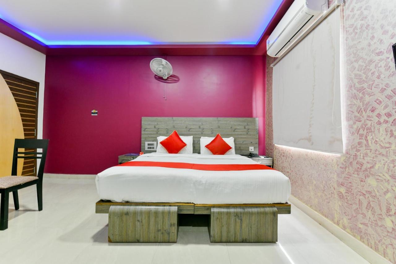 Oyo 1889 Hotel Aj Park Alappuzha Camera foto